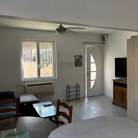 Dom wakacyjny Charmante Maison Avec Jardin Proche Du Centre De Perpignan