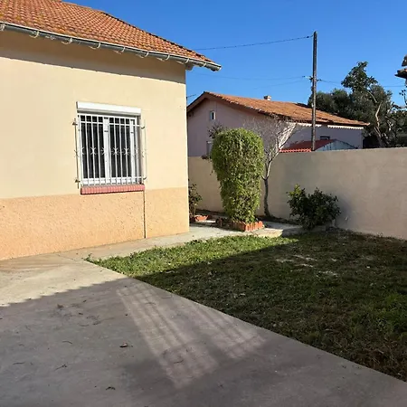 Charmante Maison Avec Jardin Proche Du Centre De *