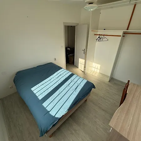 Charmante Maison Avec Jardin Proche Du Centre De Dom wakacyjny *